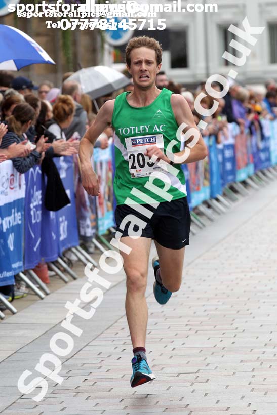 Darlington 10k Road Race. Photo: David T. Hewitson/Sports for All Pics